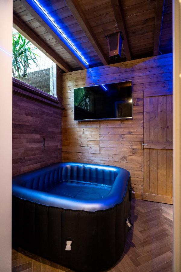 Luxury Cecilia Via Antonio Del Re 9 Tivoli Hotel Buitenkant foto