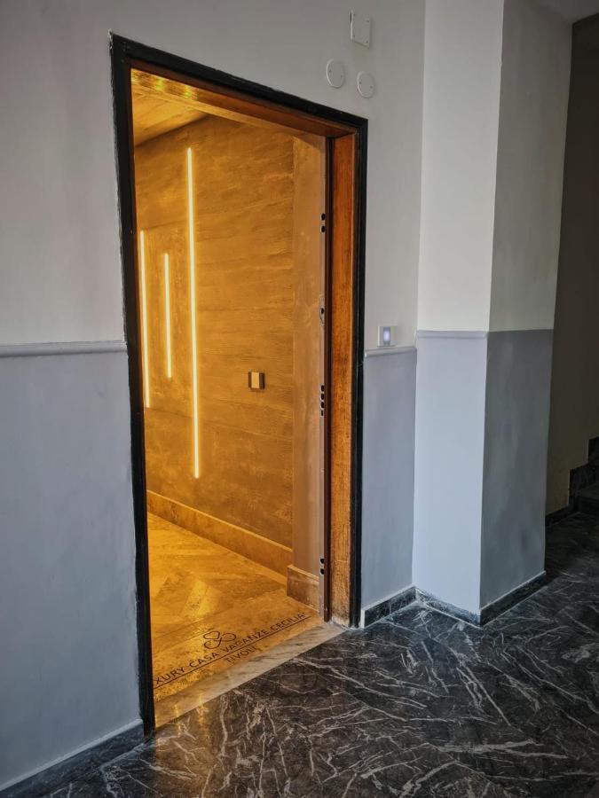 Luxury Cecilia Via Antonio Del Re 9 Tivoli Hotel Buitenkant foto