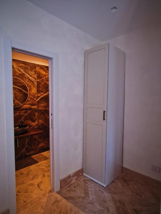 Luxury Cecilia Via Antonio Del Re 9 Tivoli Hotel Buitenkant foto